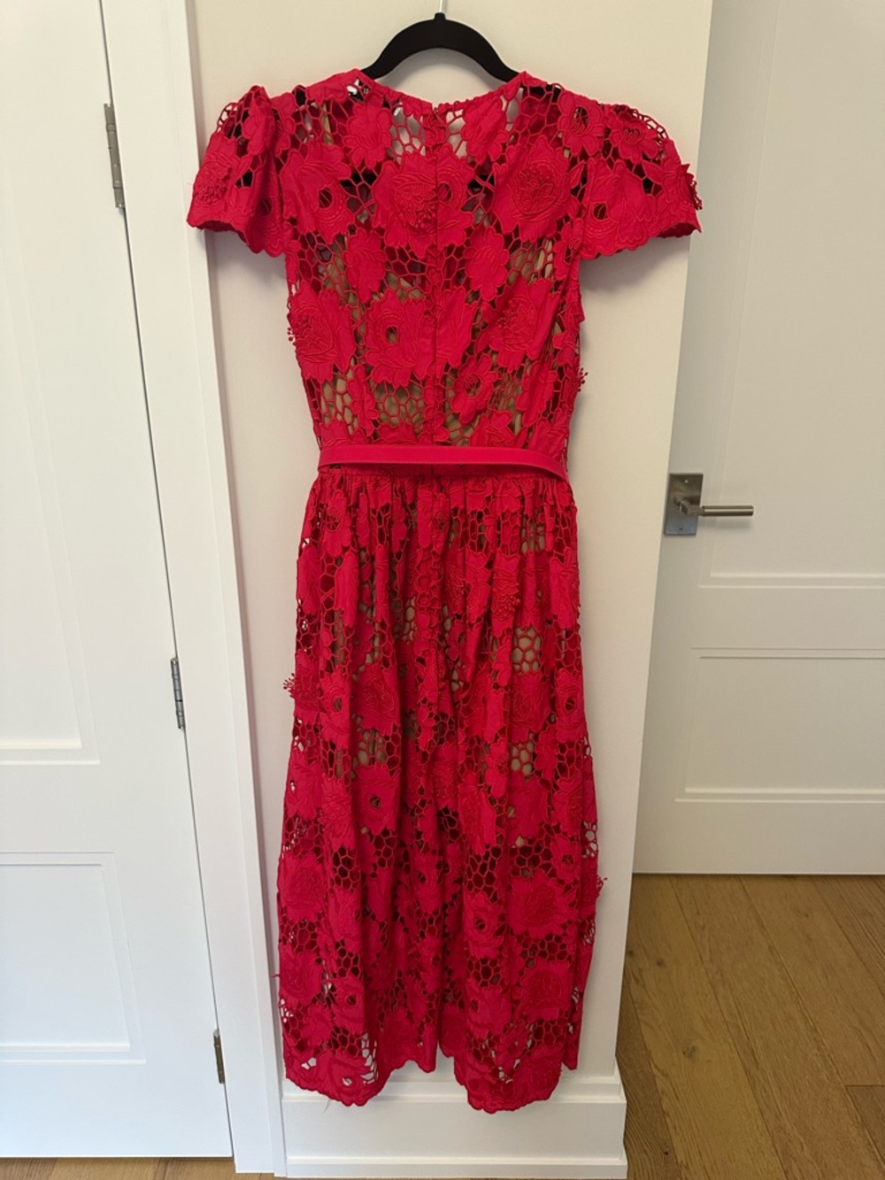 Self-Portrait Hot Pink Belted Floral Lace Midi Dress Size 4 - Picture 9 of 10